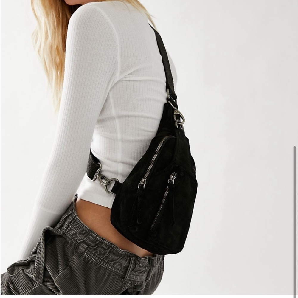 ✨Free People✨ Hudson Sling Bag - Picture 4 of 4
